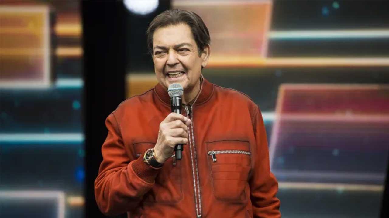 Faustão passa por transplante cardíaco; procedimento foi realizado 'com sucesso', diz hospital