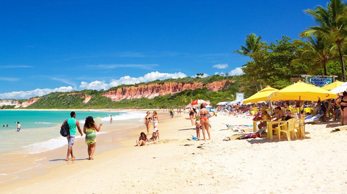 Projeto Verão Costa Costa começa em Prado e passa por outros cinco municípios