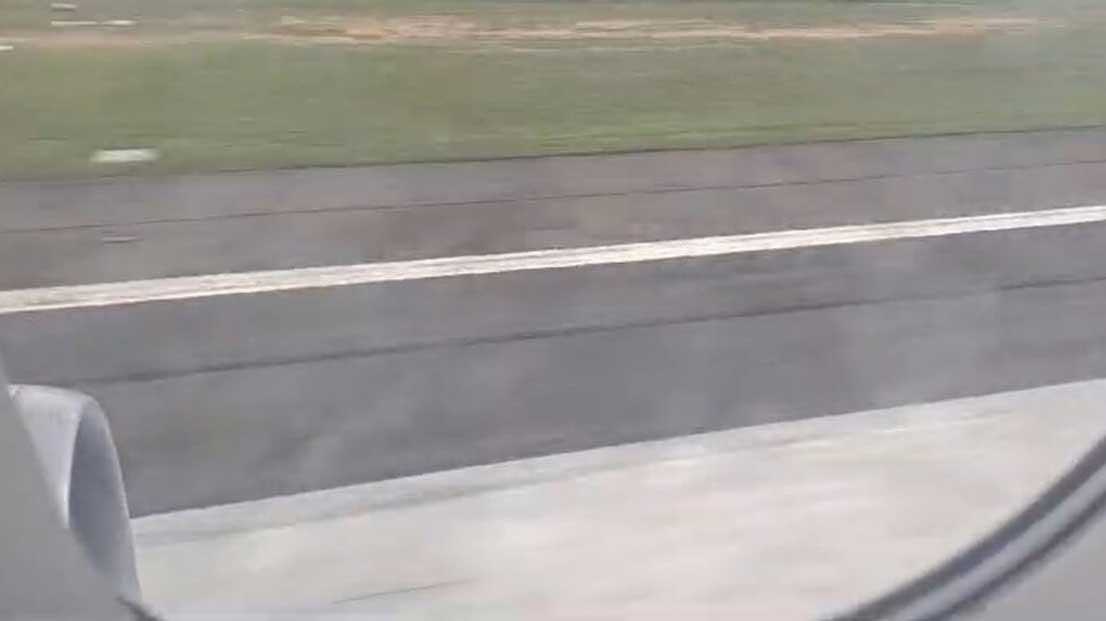 Airbus A320 não consegue pousar e precisa fazer arremetida no aeroporto de Porto Seguro