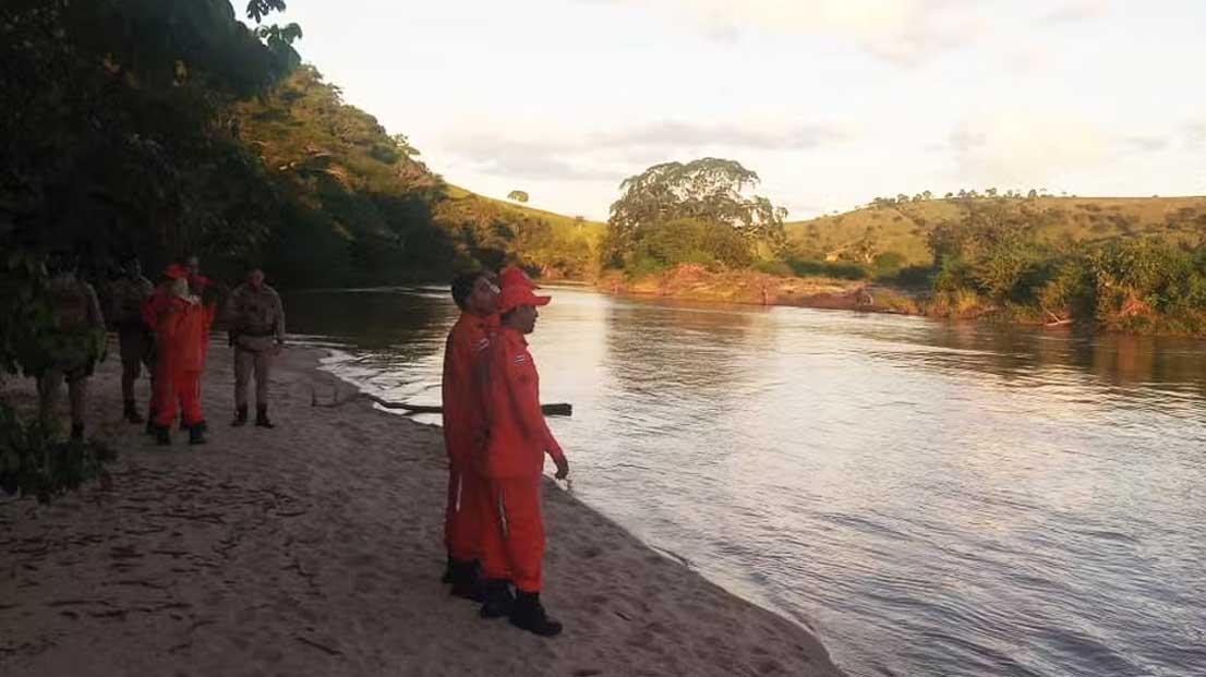Homem some após salvar a vida da mãe em rio de Eunápolis
