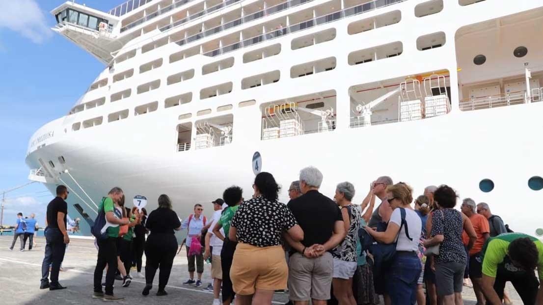 Bahia registra maior movimento de passageiros da história na temporada de cruzeiros de 2023/2024