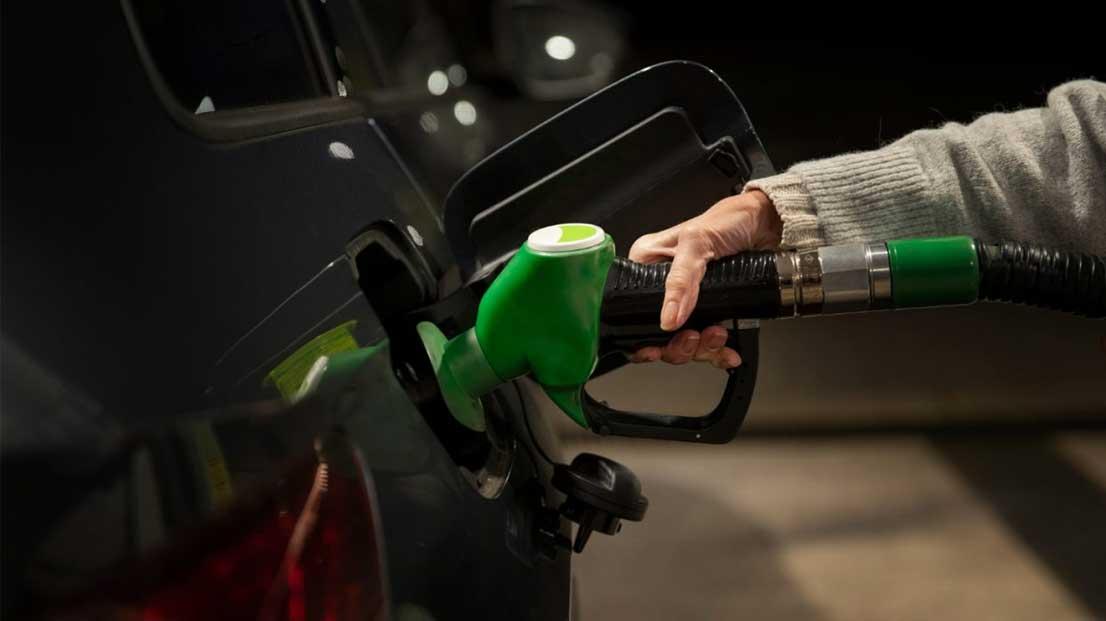 Combustível em alta: Acelen anuncia reajuste de 5,1% na gasolina na Bahia