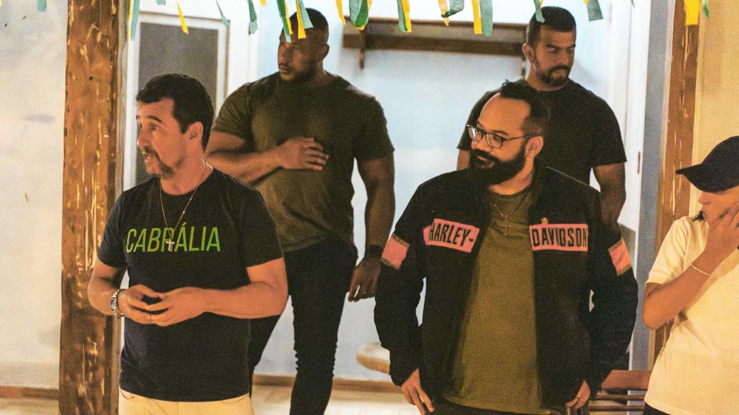 DEPUTADO ESTADUAL LEANDRO DE JESUS MOVIMENTA CENÁRIO POLÍTICO EM  SANTA CRUZ CABRÁLIA
