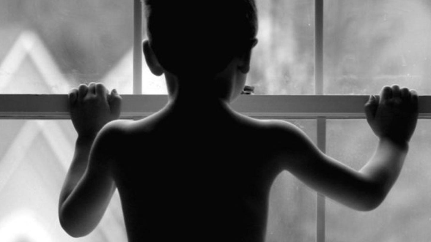 Homem é preso suspeito de estuprar o próprio filho de dois anos no extremo sul da Bahia
