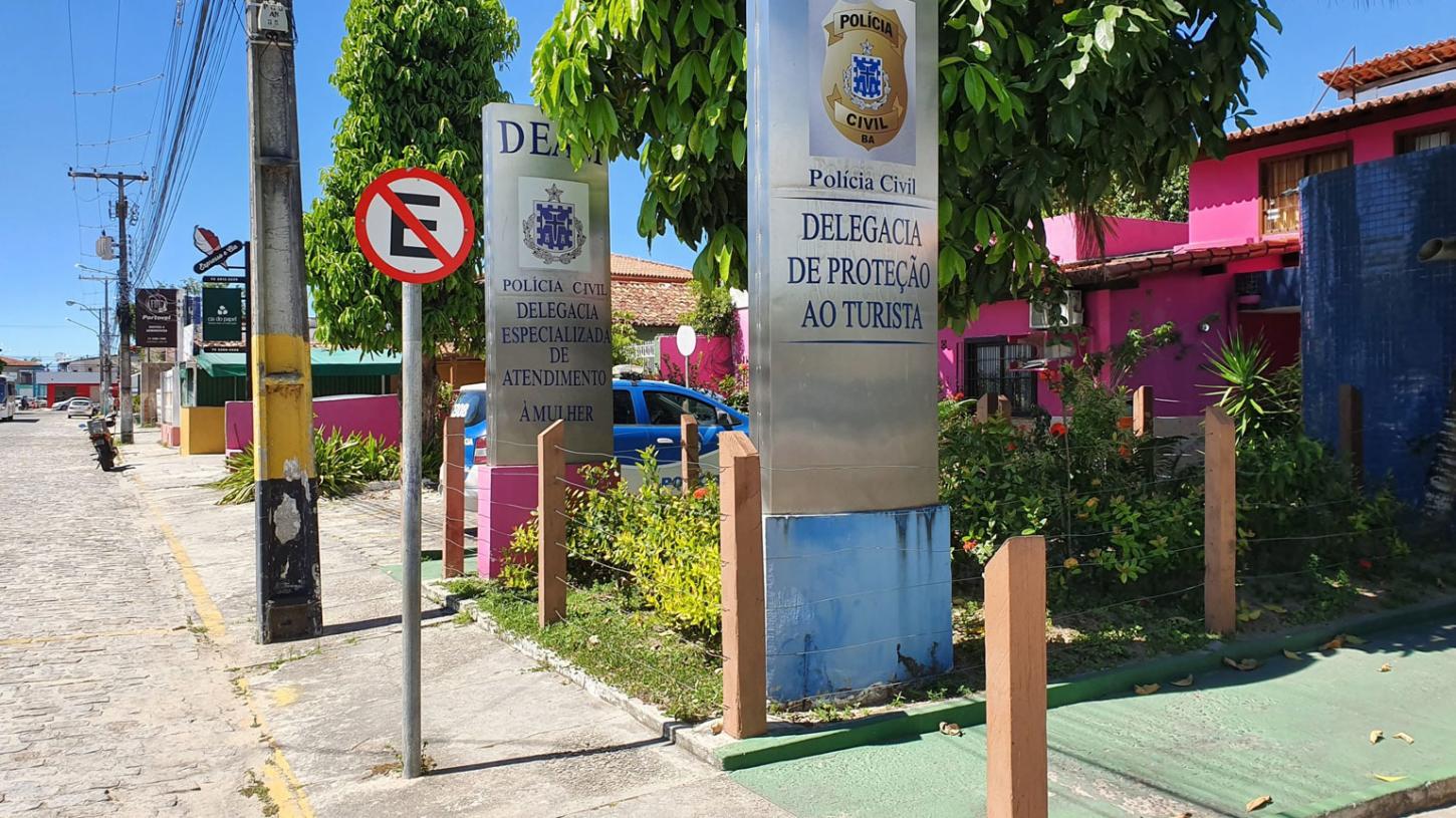 Polícia de Porto Seguro prende mulher acusada de atear fogo em sua parceira