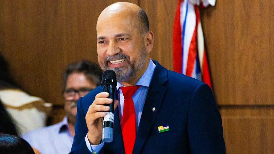 Direitos políticos de Robério Oliveira permanecem intactos após decisão da Corregedoria do Tribunal Regional Federal