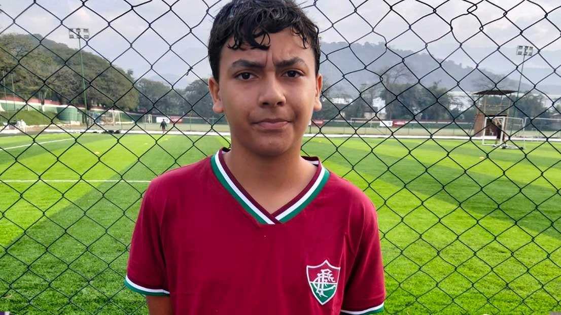 Atleta da Porto Seguro United é aprovado na avaliação do Fluminense
