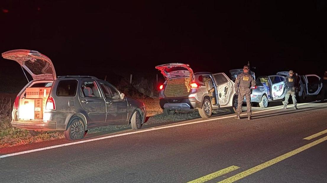 VÍDEO:  Carro furtado em Porto Seguro é parte de apreensão do DOF com mais de 4 toneladas de drogas e 350 pacotes de cigarros; veja
