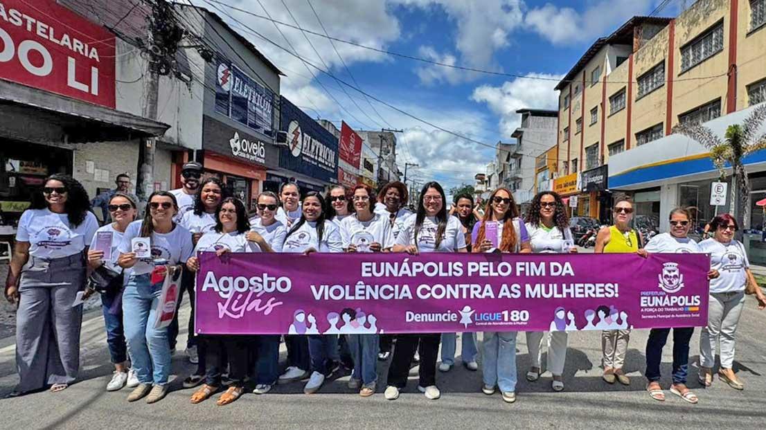 Agosto Lilás: Prefeitura de Eunápolis promove Blitz na Avenida Porto Seguro pelo fim da violência contra mulher