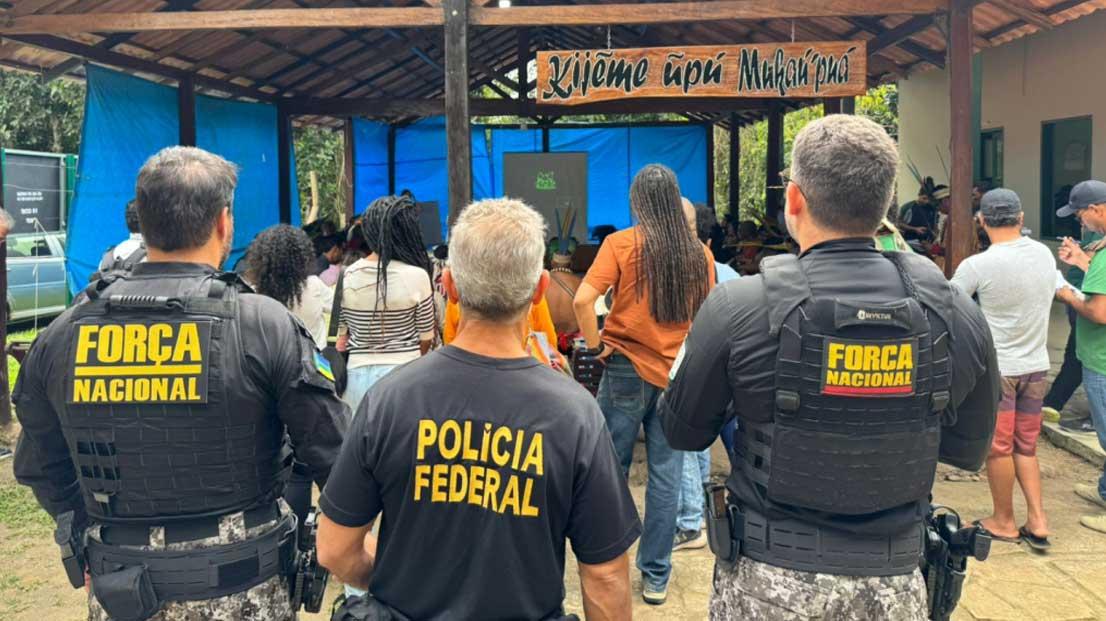 PF participa de encontro para debater questões sobre a comunidade Pataxó em Porto Seguro; veja