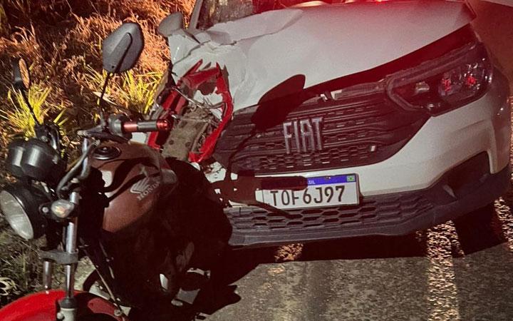 Acidente fatal na BR-101 em Itagimirim resulta na morte de duas pessoas; Veja as imagens