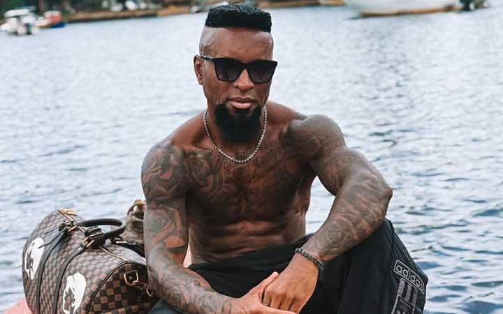 Ex-jogador Zé Roberto escolhe a tranquilidade de Caraíva para aproveitar o feriado; Vejas as imagens 