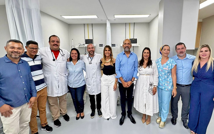 Prefeito Robério Oliveira entrega Nova Ala Vermelha do Hospital Geral de Eunápolis; Veja