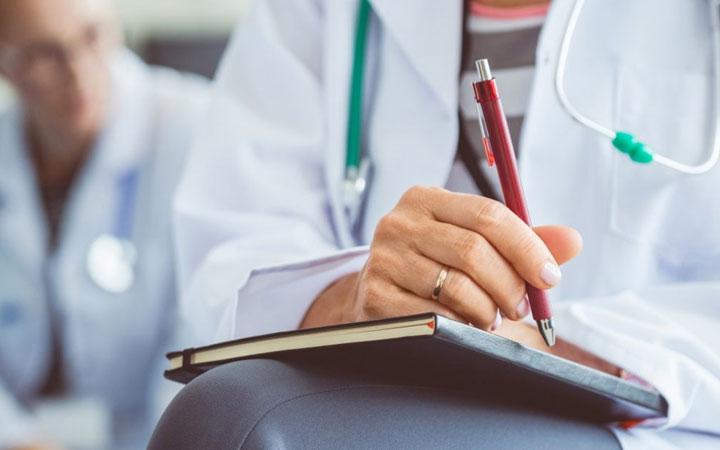 Cursos de Medicina em Eunápolis do Pitágoras e Unisulbahia ficam abaixo da média; Confira