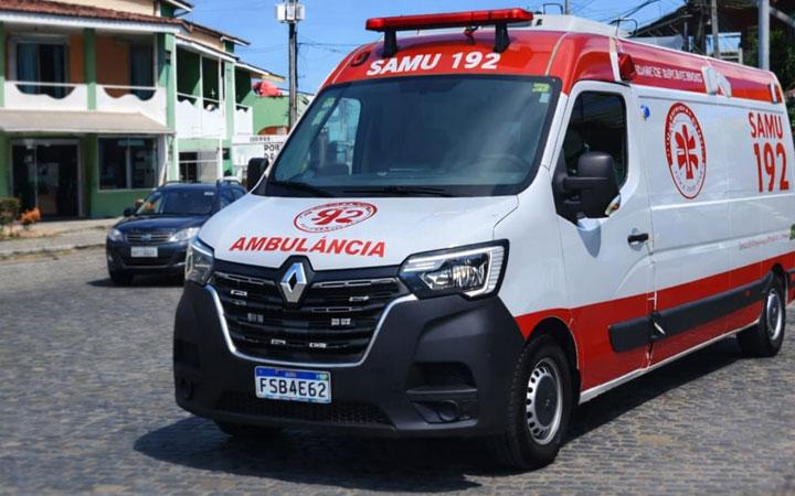 Homem ataca comerciante em Porto Seguro acaba de ferindo após fuga; Veja