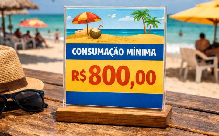 Procon alerta sobre ilegalidade da exigência de consumo mínimo em barracas de praias em Porto Seguro
