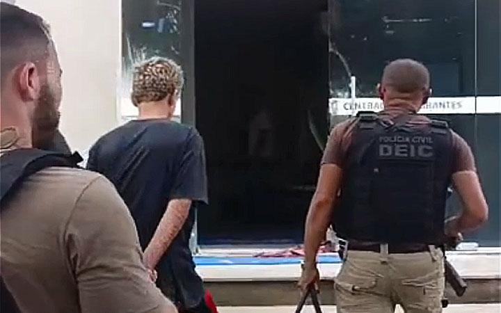 Polícia civil recupera celular roubado e identifica autor de série de assaltos em Eunápolis; Confira