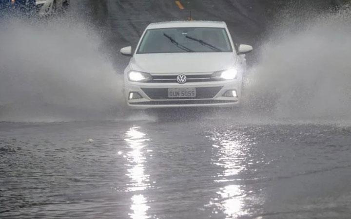 Inmet emite alerta de chuvas intensas para Porto Seguro, Eunápolis, Cabrália, Belmonte, Itabela, Guaratinga, Itapebi, Itagimirim e mais de 82 cidades da Bahia; veja lista