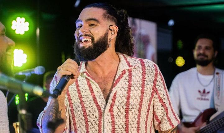 Cantor de Porto Seguro, Biel Brito pode substituir Felipe Pezzoni na Banda Eva; Veja