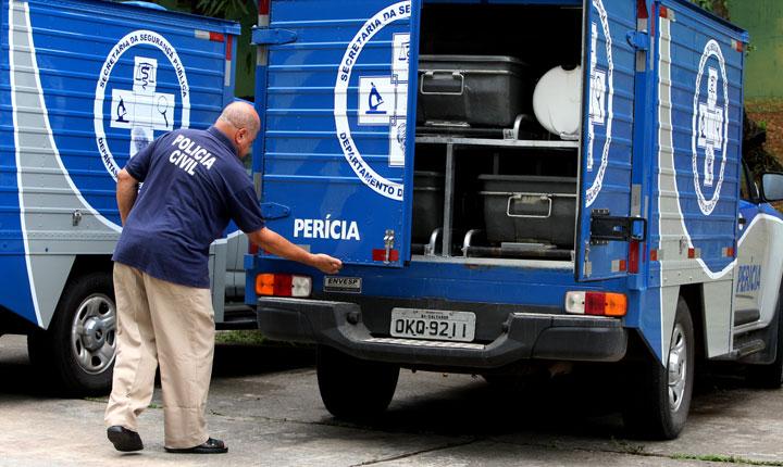 Jovem de 18 anos é surpreendido e morto a tiros dentro de casa em Cabrália