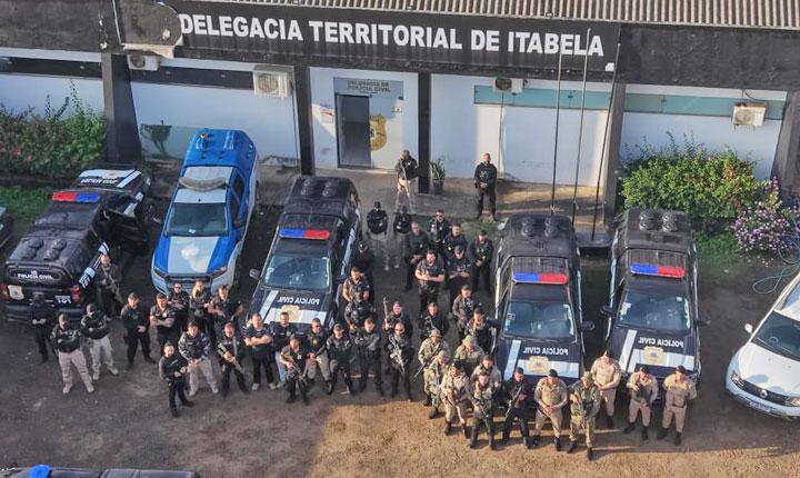 Forças de segurança cumprem 14 mandados e prendem suspeito de tráfico em Itabela: Vídeos