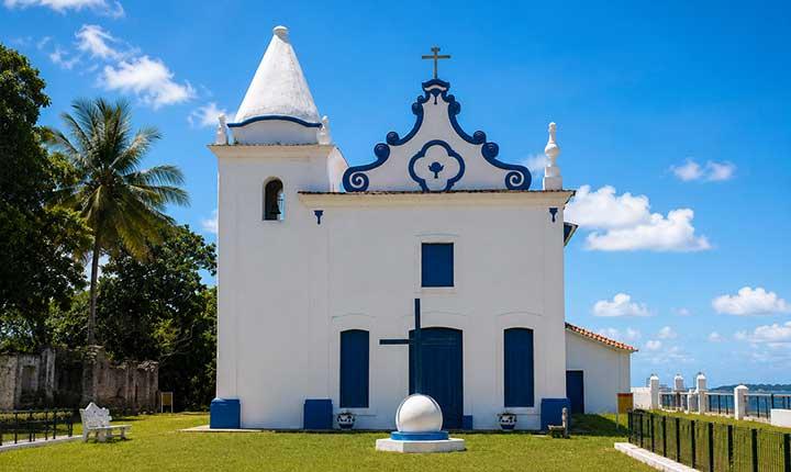 Cabrália comemora 193 anos de emancipação política com programação variada e grande arrastão ao som do Trio da Huanna
