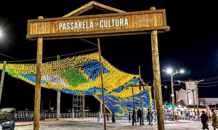 Porto Seguro deixa de ser referência em grandes festas, e gestão Jânio Natal é questionada; Confira