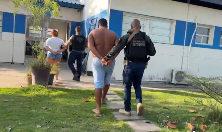 Casal é preso com maconha, skank e cocaína durante Operação DESMONTE em Porto Seguro