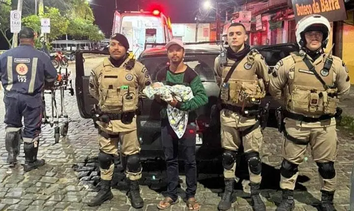 Bebê nasce inesperadamente durante travessia de balsa em Porto Seguro; Veja vídeo