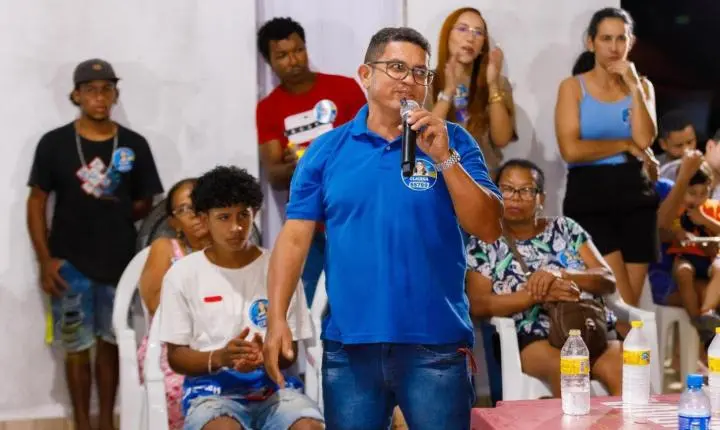 Com forte apoio popular, Arraial d’Ajuda reúne lideranças em encontro com Cláudia Oliveira