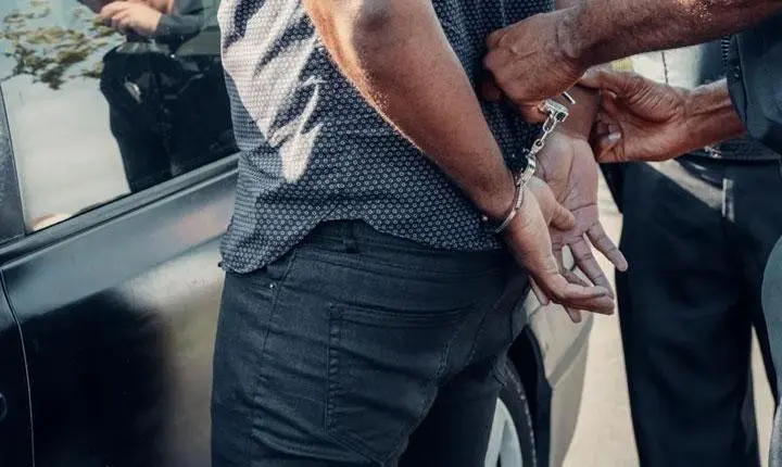 Homem de 55 anos é preso em Porto Seguro por condenação por estupro de vulnerável; Veja