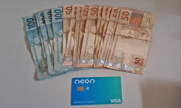 Polícia Civil identifica mulher que furtou cartão e gastou R$ 1.200 em Eunápolis; O valor foi devolvido