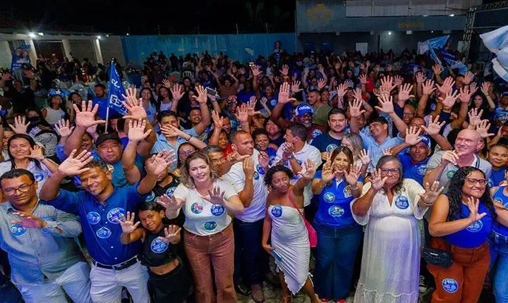Deputada Cláudia Oliveira percorre o Extremo Sul e intensifica campanha na reta final