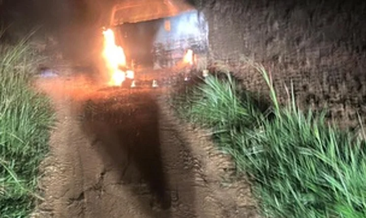 Dois homens são mortos em confronto com a PM de Itabela após roubo de carro em Guaratinga; Veja