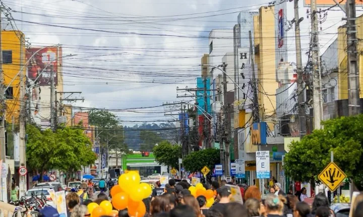Eunápolis une forças em caminhada de combate ao abuso e à exploração sexual de crianças e adolescentes