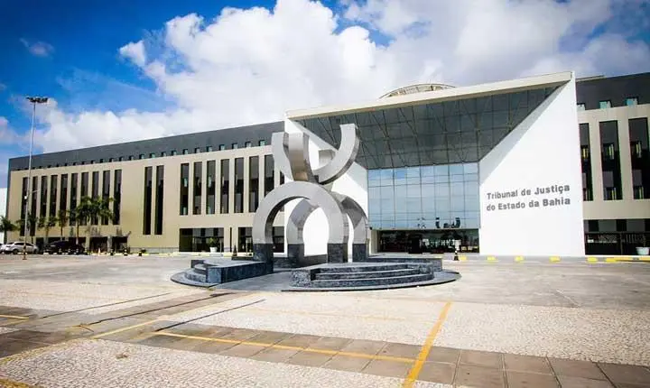  Ex-prefeito, Agnelo Santos,  pode ficar até 8 anos inelegível após decisão da Justiça em Santa Cruz Cabrália