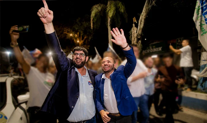 Félix Mendonça participa de grande ato político em Santa Cruz Cabrália e destaca mais de R$ 7 milhões em emendas