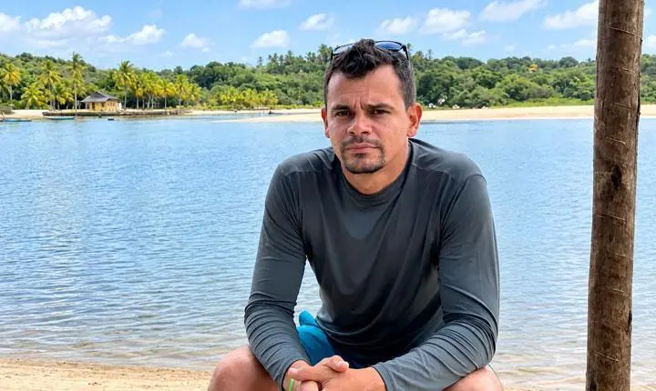 Goiano de 33 anos morre afogado durante viagem de férias com a família em Porto Seguro