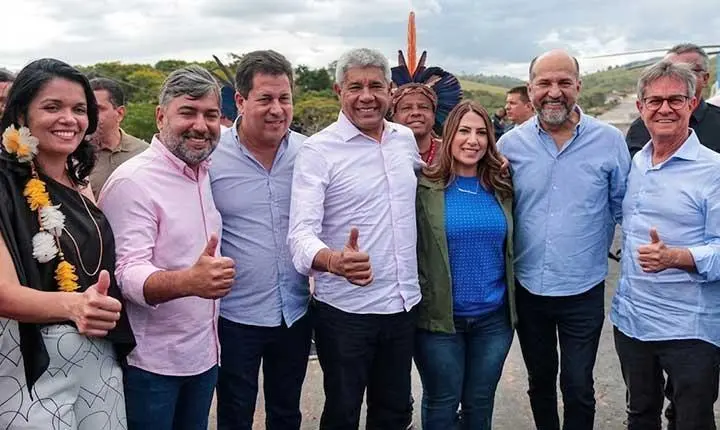 Governador Jerônimo e Cláudia Oliveira visitam Itapebi e celebram avanço nas obras da nova ponte do Rio Jequitinhonha
