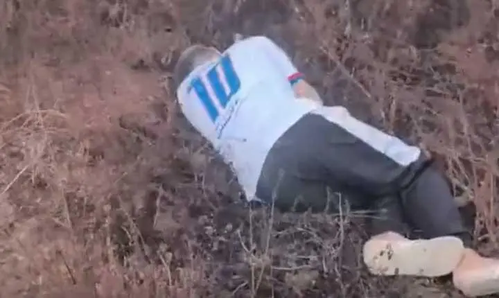 Homem é encontrado morto com marcas de tiros no distrito de Vera Cruz, em Porto Seguro; Veja vídeo
