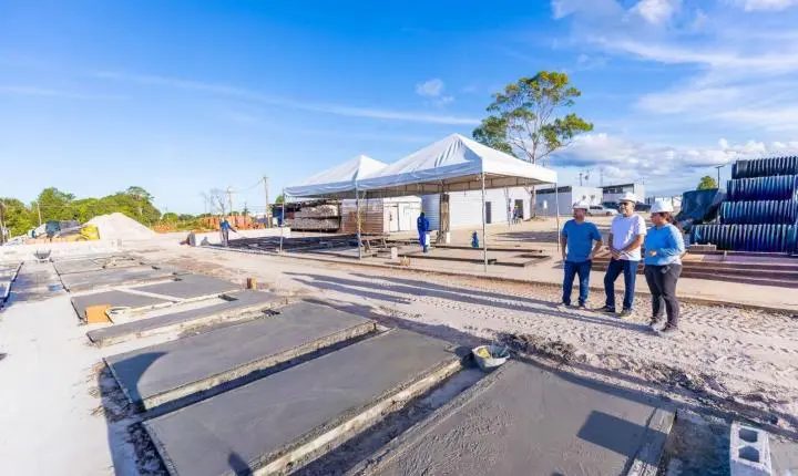 No dia de seu aniversário, prefeito Robério apresenta obras de cerca de 500 casas do Minha Casa, Minha Vida
