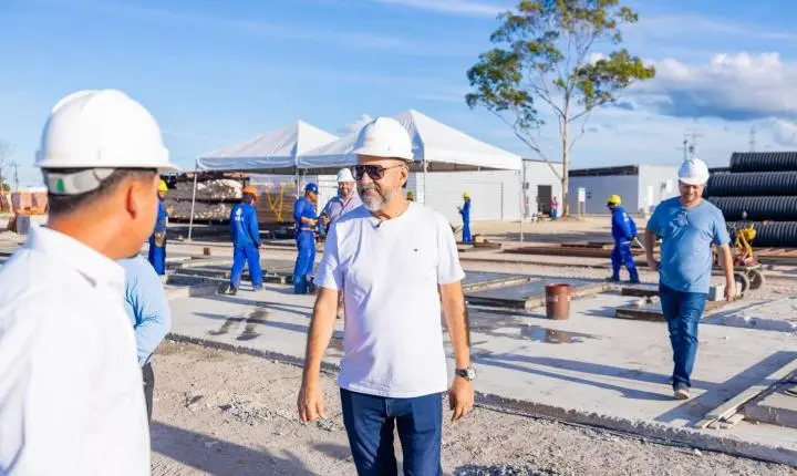 No dia de seu aniversário, prefeito Robério apresenta obras de cerca de 500 casas do Minha Casa, Minha Vida