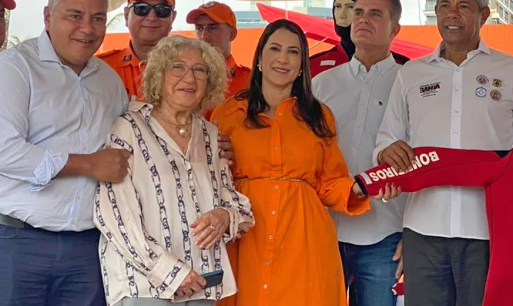 Operação Verão 2025/2026: deputada Cláudia Oliveira recebe 15 novas viaturas para reforçar a segurança no Extremo Sul; Veja