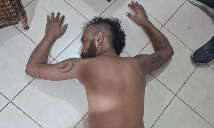  Polícia Civil prende homem em flagrante por cárcere privado e violência doméstica em Porto Seguro; Veja