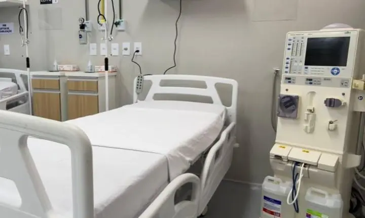 Prefeito Robério Oliveira entrega Nova Ala Vermelha do Hospital Geral de Eunápolis; Veja