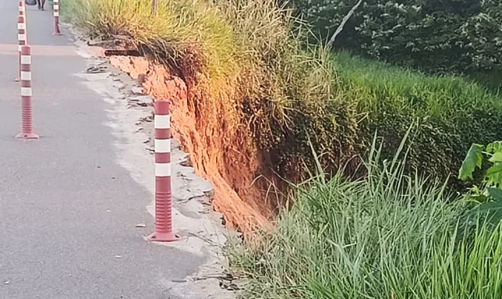 Prefeitura de Mascote cobra providência urgente do DNIT após rompimento parcial na BR-101, km 615