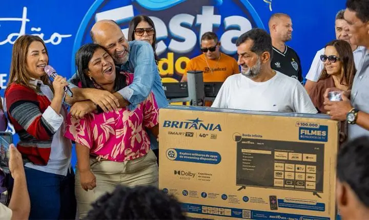 Prefeitura reúne garis e familiares em celebração que reconhece o trabalho de quem cuida da cidade