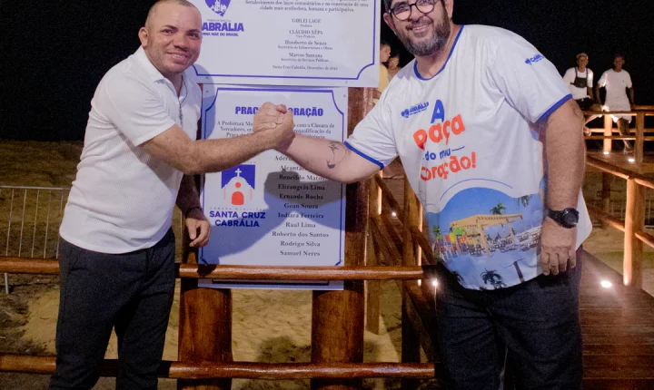 Réveillon na nova Praça do Coração marca a chegada de 2026 com grande festa em Cabrália; Veja
